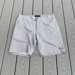 Oakley Men's Light Gray Striped Shorts